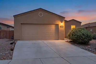 1781 Camino Rustica SW, Los Lunas