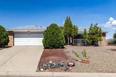 4701 Aqua Marine Drive NE, Rio Rancho