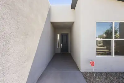 1691 Tesoro Loop NW 