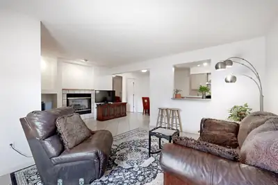 4801 Irving Boulevard NW UNIT 1302 