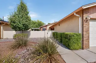 316 Palmer Park Drive NE 