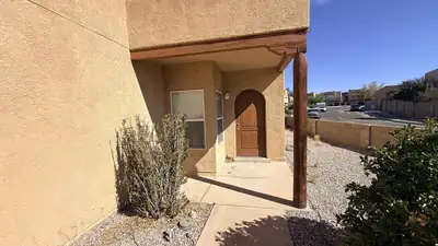 1339 Mountain Vista Drive SE 