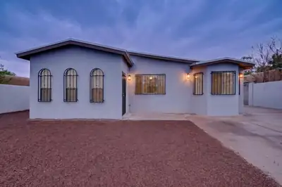8101 Kathryn Avenue SE, Albuquerque