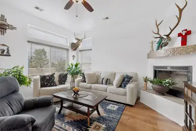 10 Milton Loop 