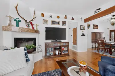 10 Milton Loop 