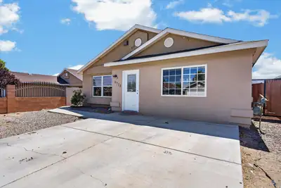 9718 Atrisco Ranch Road SW, Albuquerque