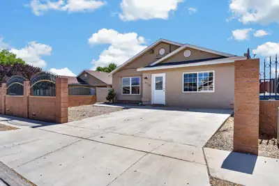 9718 Atrisco Ranch Road SW 