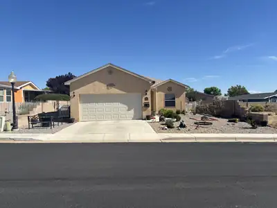 308 Sunrise Bluffs Drive, Belen