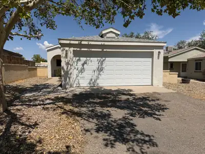 1610 Perma Drive NE, Rio Rancho