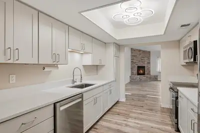 12133 Calle Zagal NE 