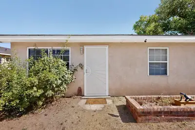 1401 Vista Del Rio Road SW 