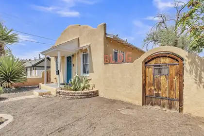 613 Iron Avenue SE, Albuquerque