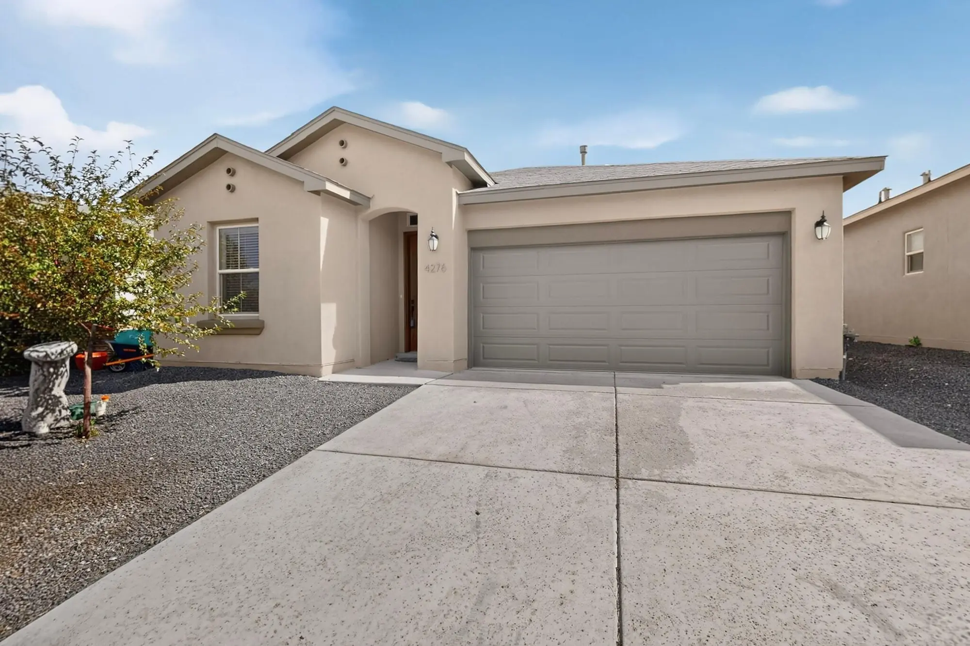 4276 Crowned Eagle Loop NE