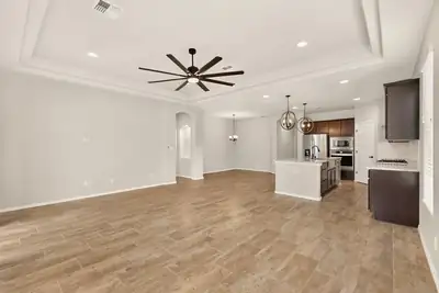 4276 Crowned Eagle Loop NE 