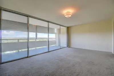 1331 Park Avenue SW 1203 