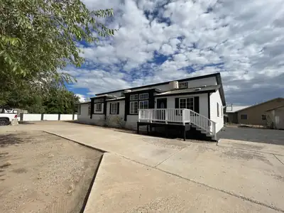 1415 Donna Road, Bosque Farms