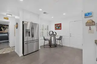 10330 Camino Del Oso NE 
