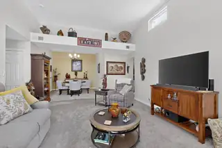 10330 Camino Del Oso NE 