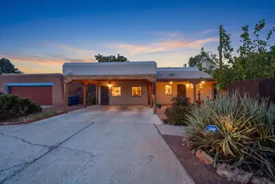 1207 Claire Court NW 
