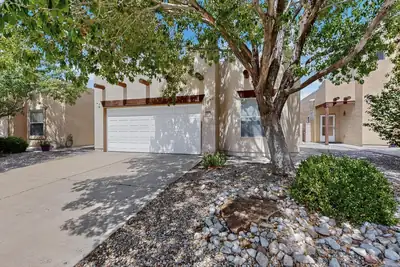 11709 Terra Bella Lane SE, Albuquerque