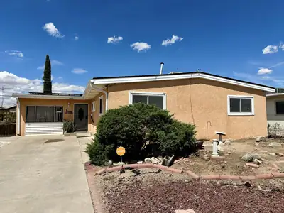 4505 Palo Duro Avenue NE, Albuquerque