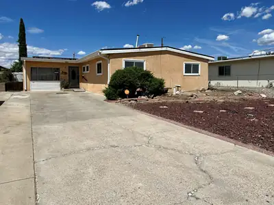 4505 Palo Duro Avenue NE 