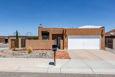 7515 Corte Plateada NW, Albuquerque