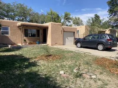 4621 Crest Avenue SE, Albuquerque