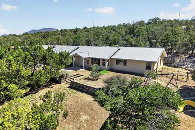 51 Crestview Road 