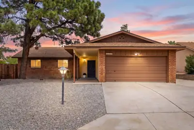 6413 Colleen Avenue NE, Albuquerque