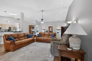 28 Asher Lane 