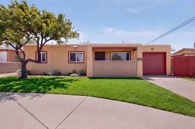 11604 Rosemont Avenue NE, Albuquerque
