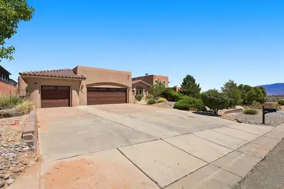 1241 22nd Avenue SE, Rio Rancho