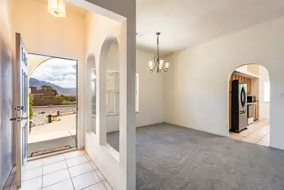 2405 Agua Fria Drive NE 