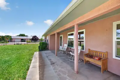 2050 Murray Loop 