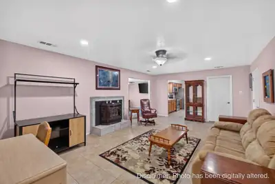 2050 Murray Loop 