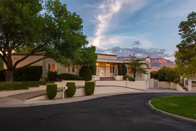 9500 Pebble Beach Drive NE, Albuquerque
