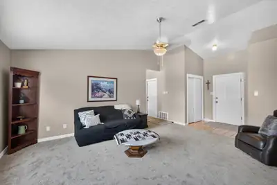 1601 Arnold Palmer Loop 