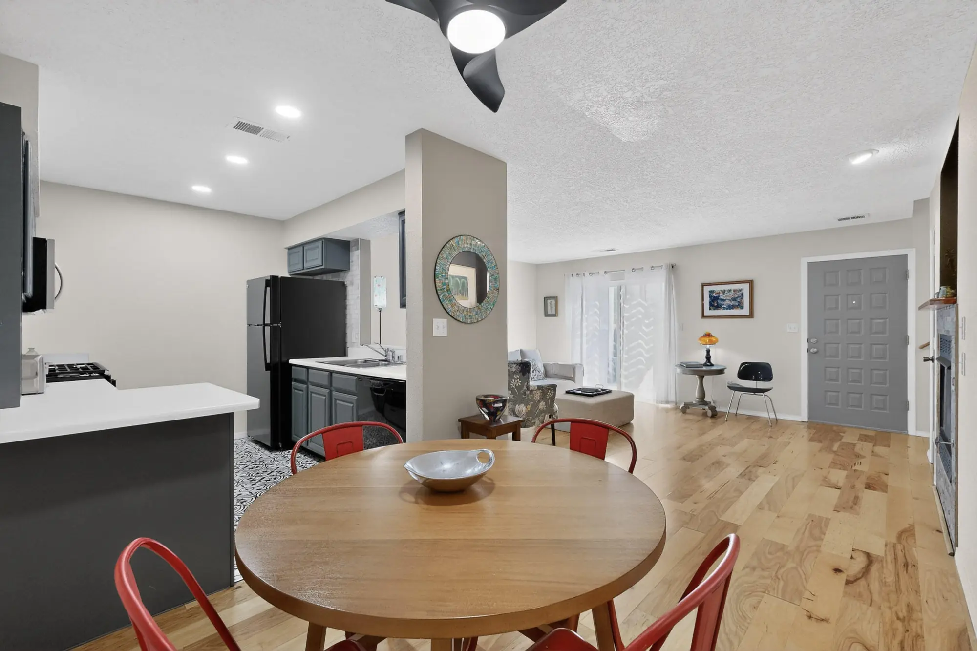 4701 Morris Street NE APT 402