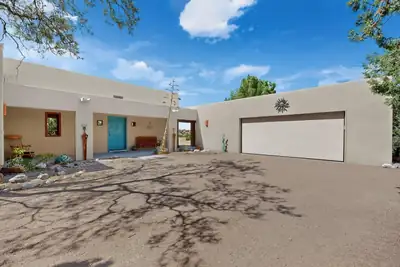 4 Alexi Court, Placitas, NM 87043 