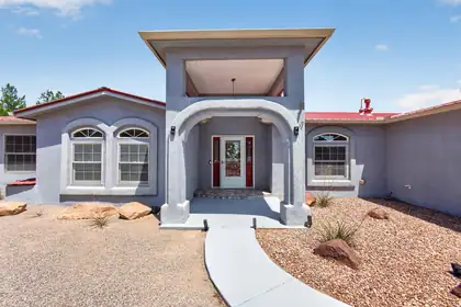 1400 Hillside Drive SW, Los Lunas