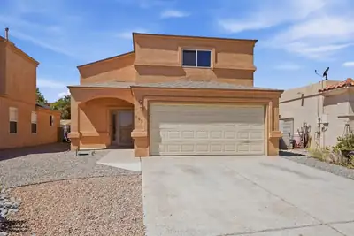 105 Latigo Trail SE, Rio Rancho