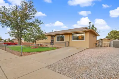 1502 Delgado Drive SW 
