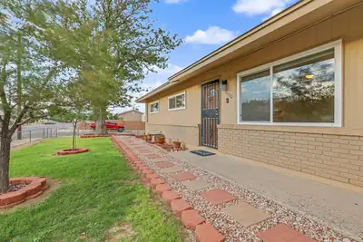 1502 Delgado Drive SW 
