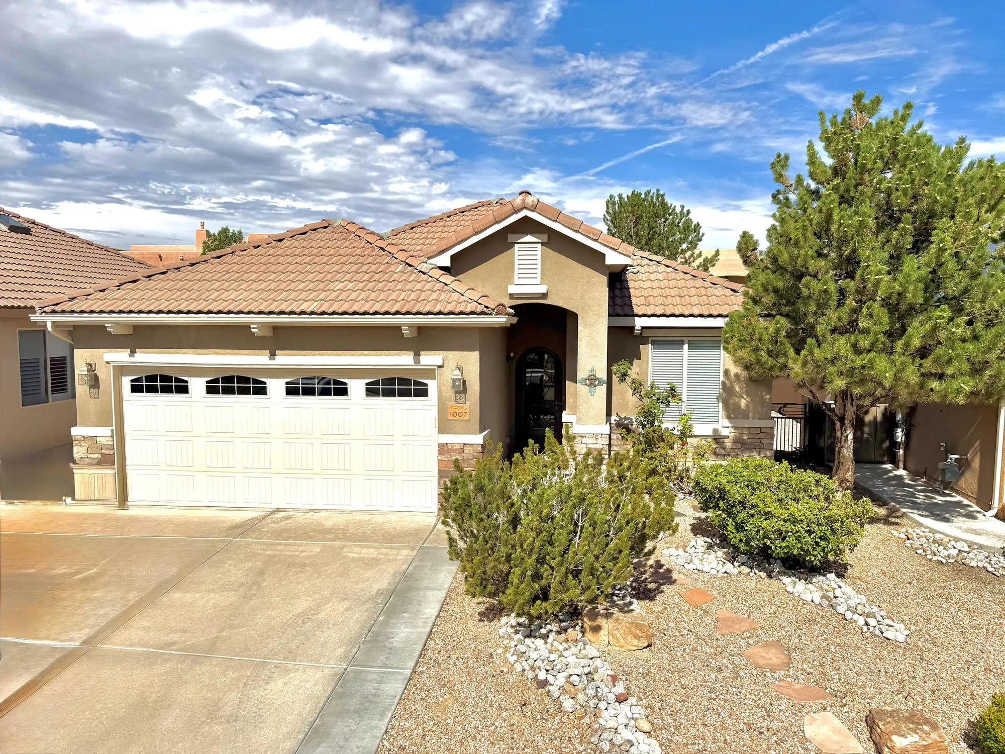 1007 Desert Willow Court