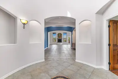 8223 Desert Lily Lane NE 