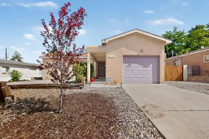 10209 Mesa Arriba Avenue NE, Albuquerque