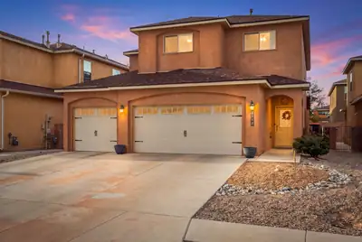 2542 Red Sky Street SW, Los Lunas