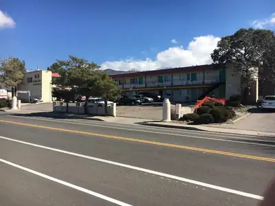 844 Chelwood Park Boulevard NE 11 