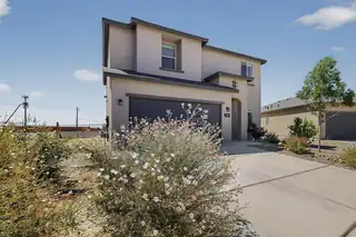 108 Hue Street SW 